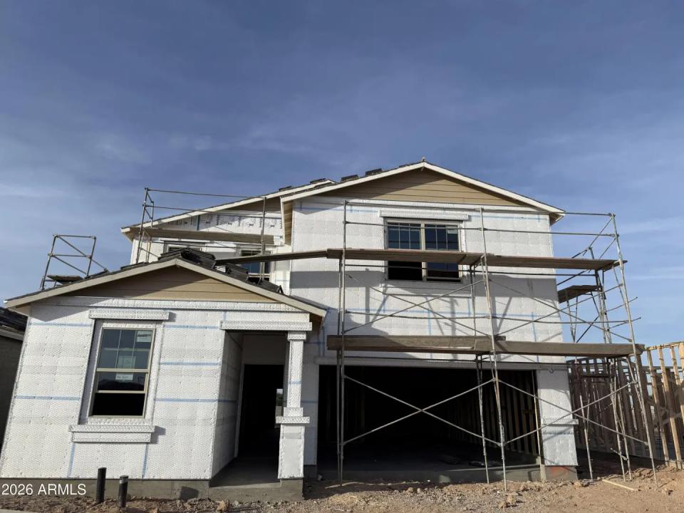 Real Estate Picture 2