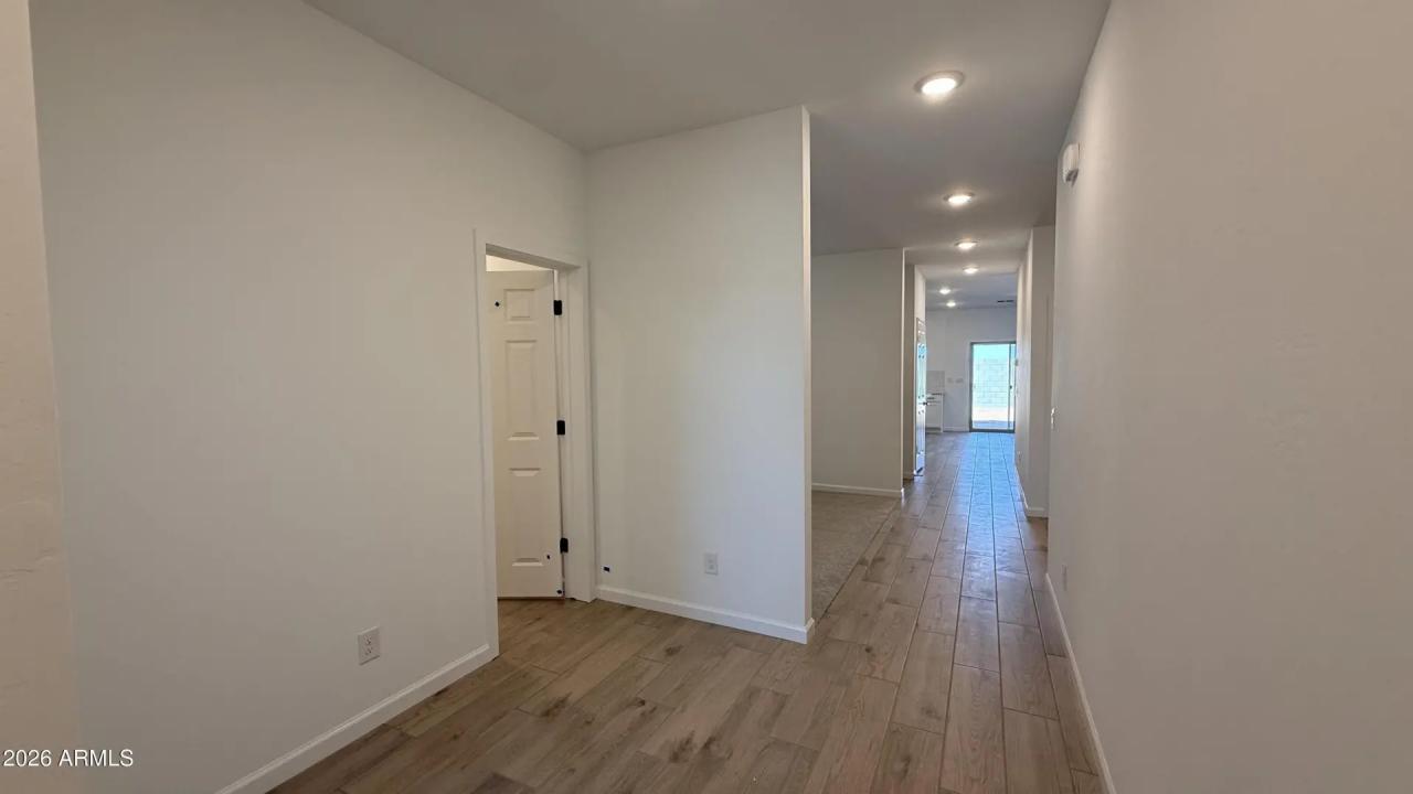 Real Estate Picture 2