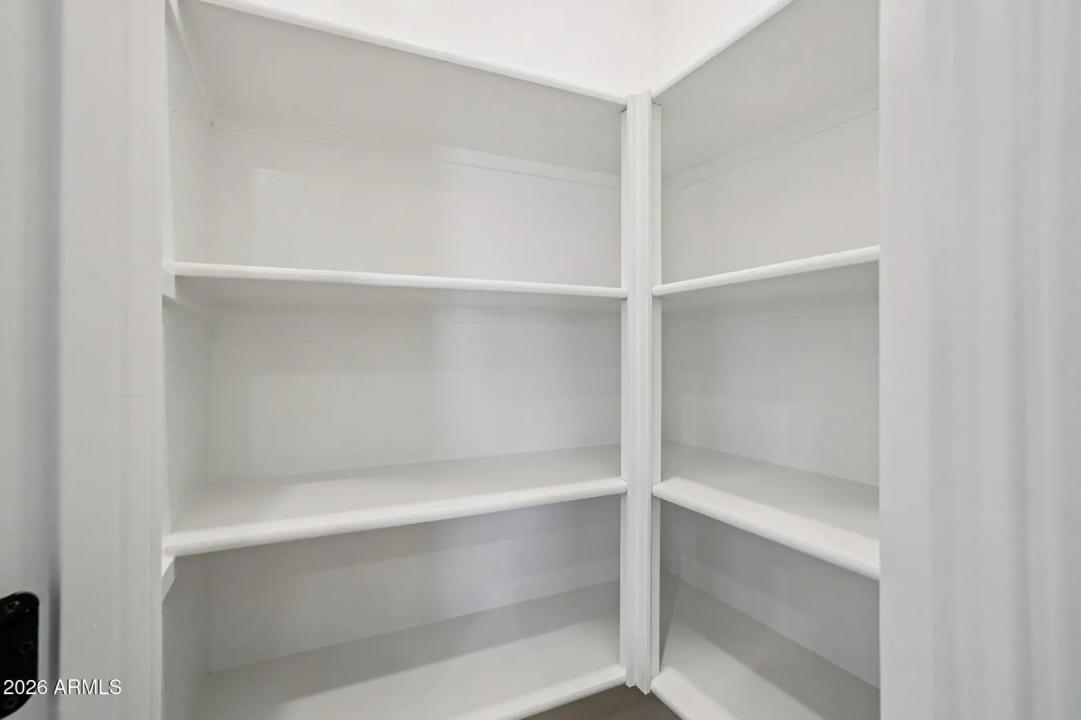 Real Estate Picture 21