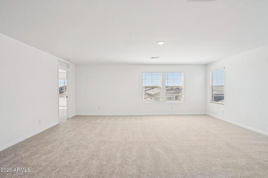 Real Estate Picture 38