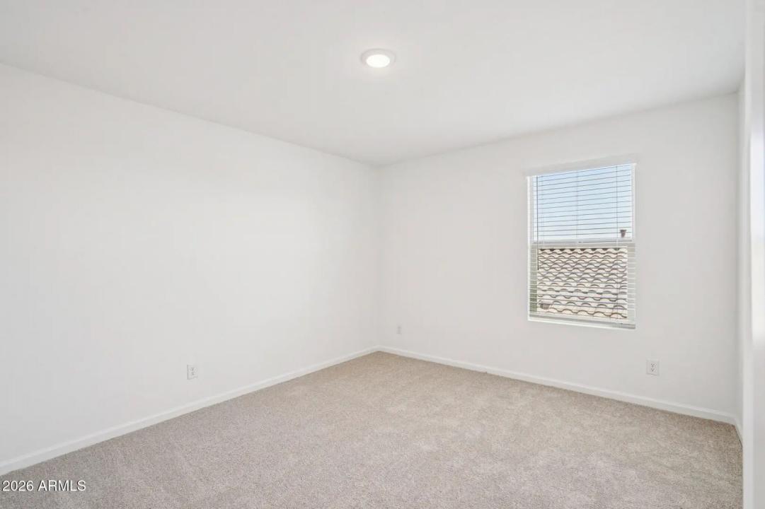 Real Estate Picture 42