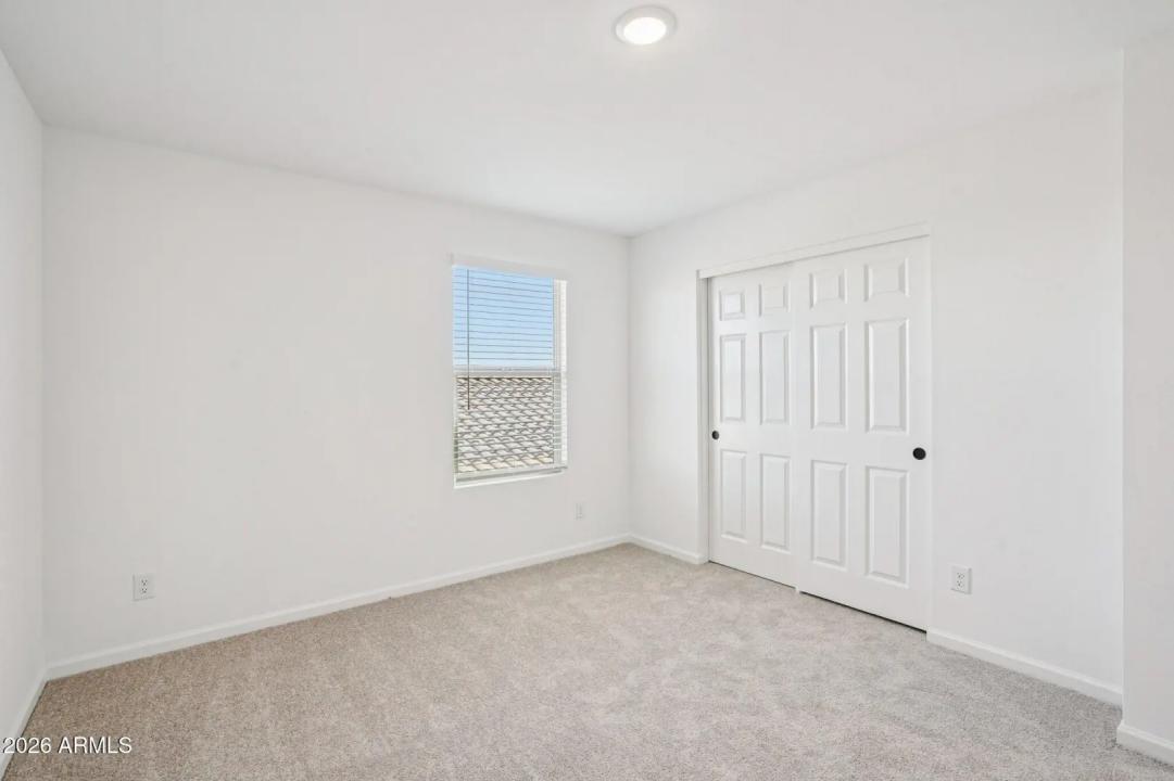 Real Estate Picture 43