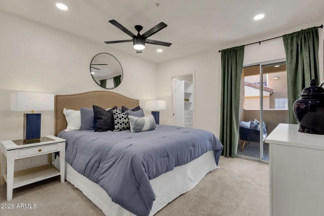 Real Estate Picture 10