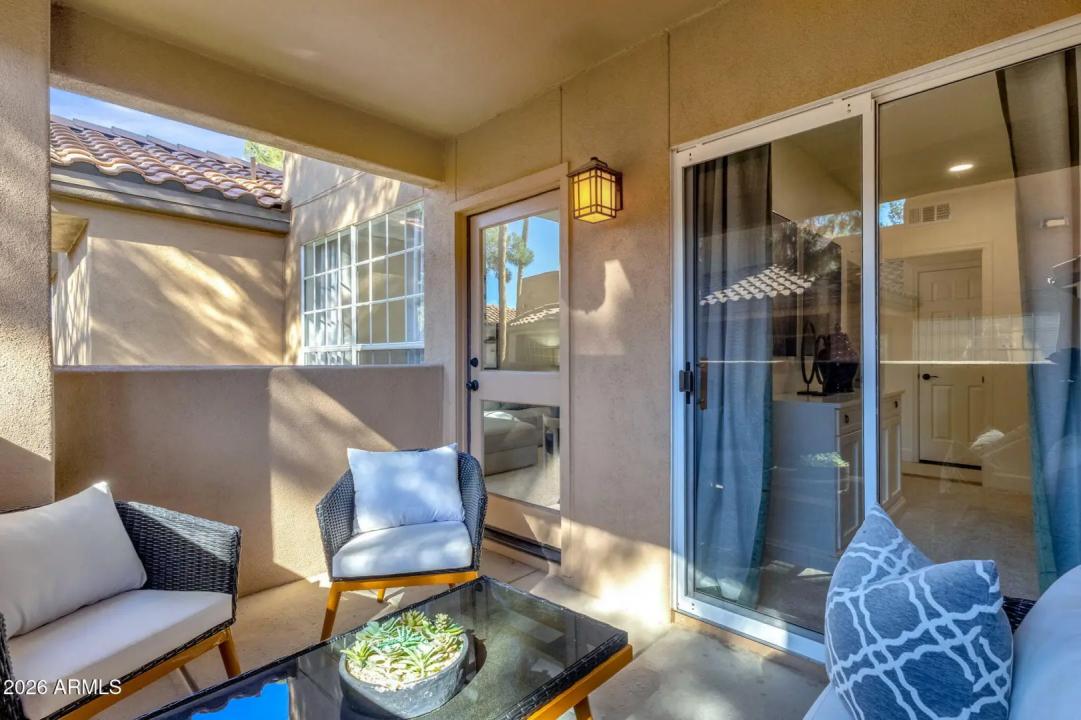 Real Estate Picture 17