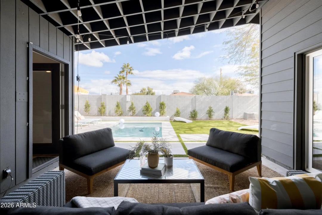 Real Estate Picture 27