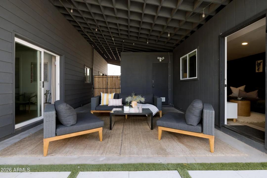 Real Estate Picture 28