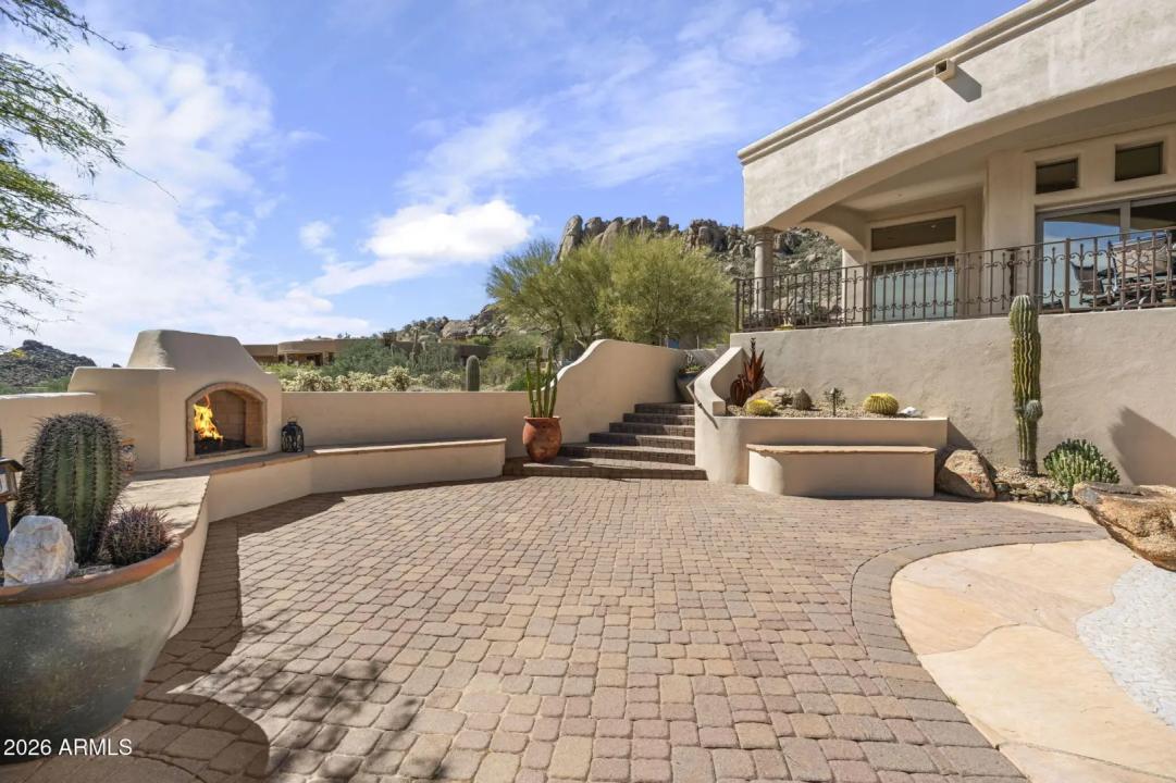 Real Estate Picture 32