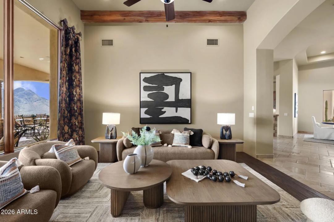 Real Estate Picture 10