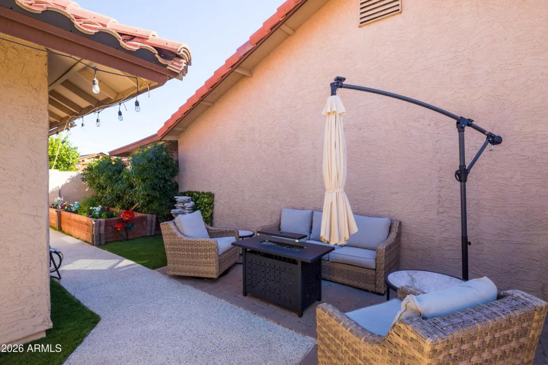 Real Estate Picture 20