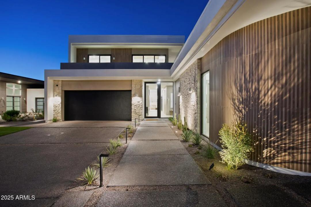 Real Estate Picture 2