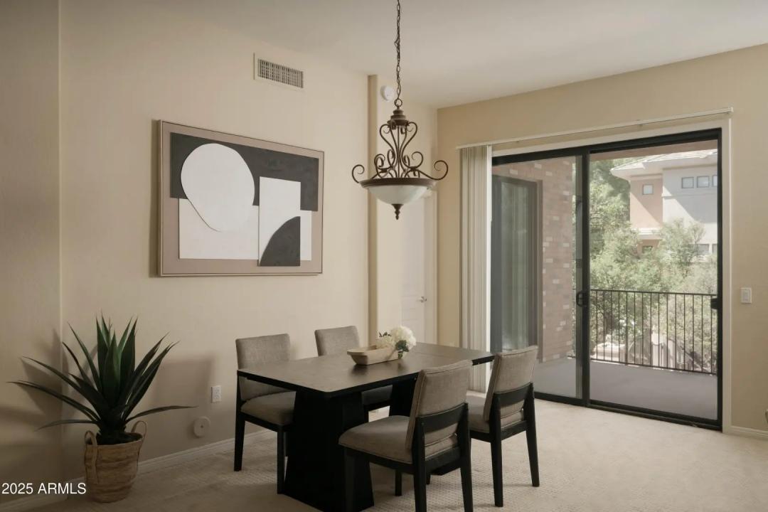 Real Estate Picture 6