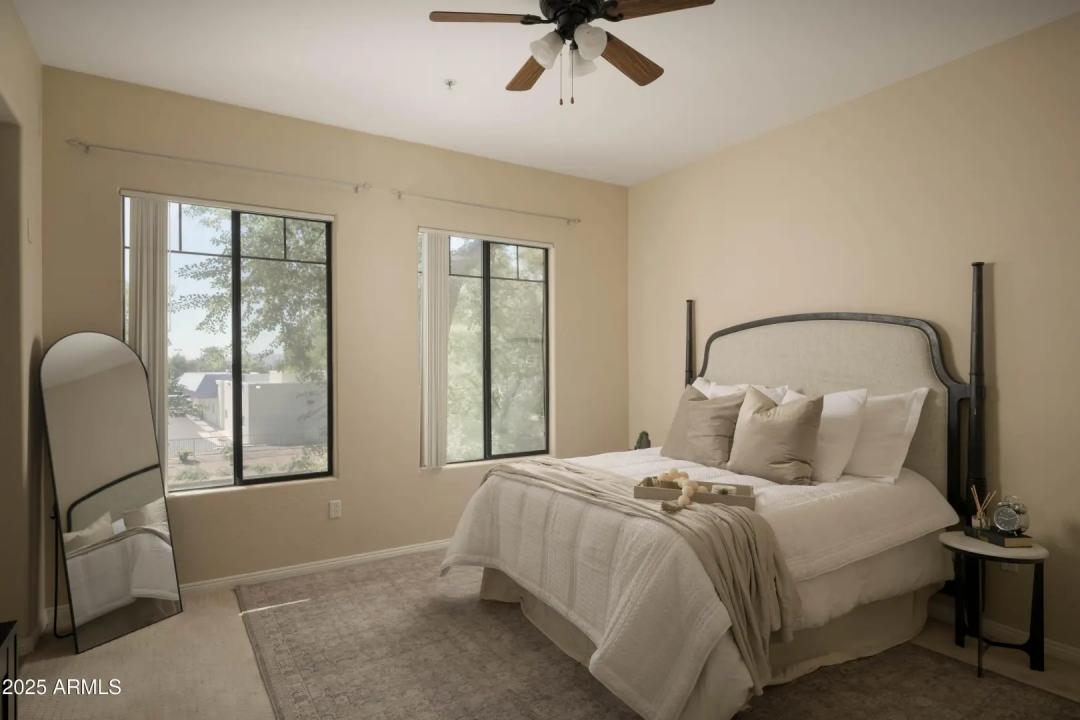 Real Estate Picture 7