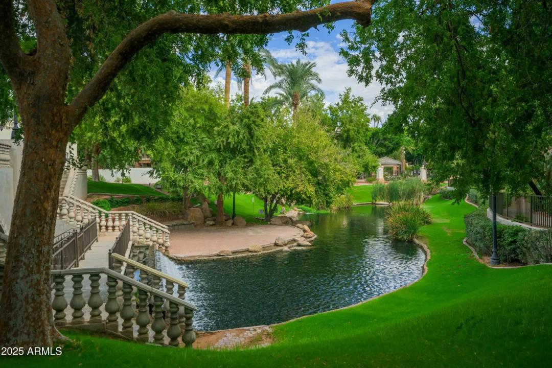 Real Estate Picture 19