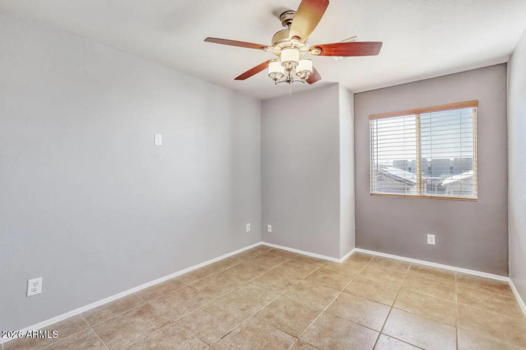 Real Estate Picture 20