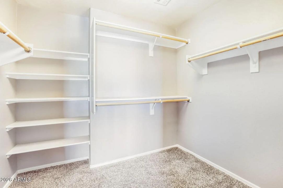 Real Estate Picture 25