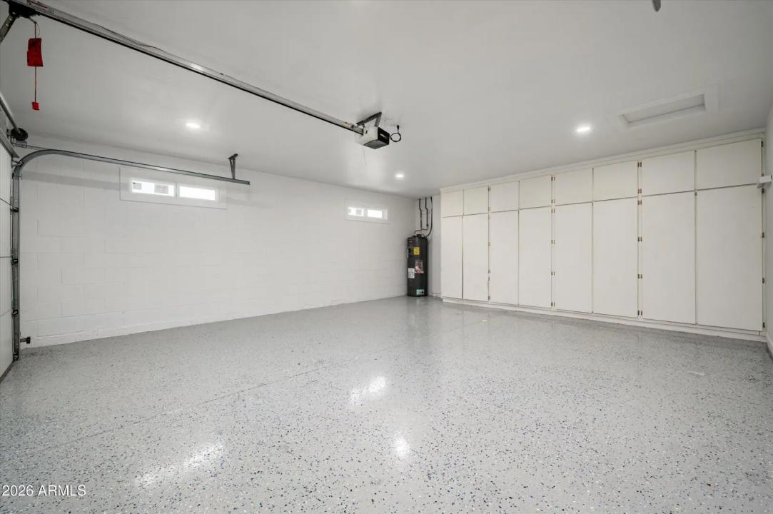 Real Estate Picture 34