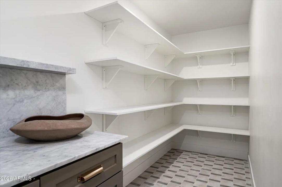 Real Estate Picture 21