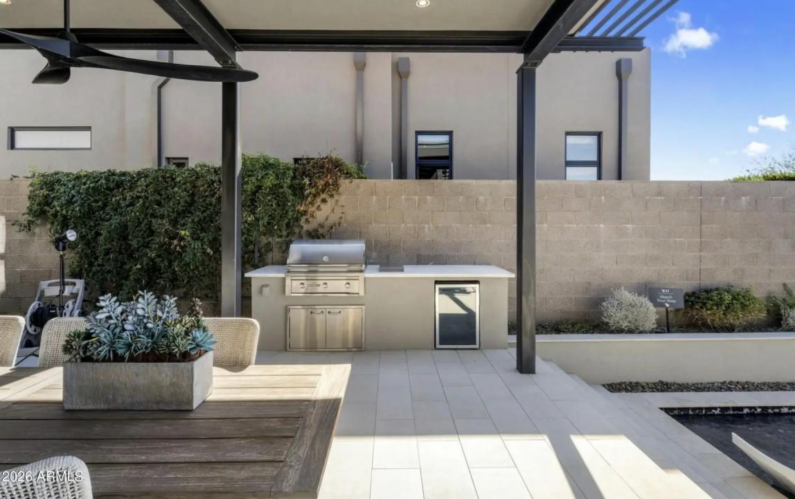 Real Estate Picture 28