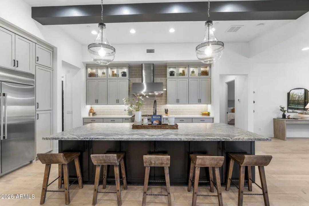 Real Estate Picture 27