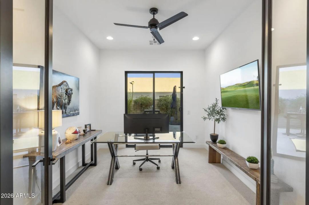 Real Estate Picture 7