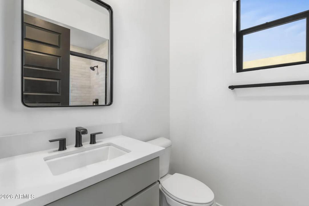 Real Estate Picture 56