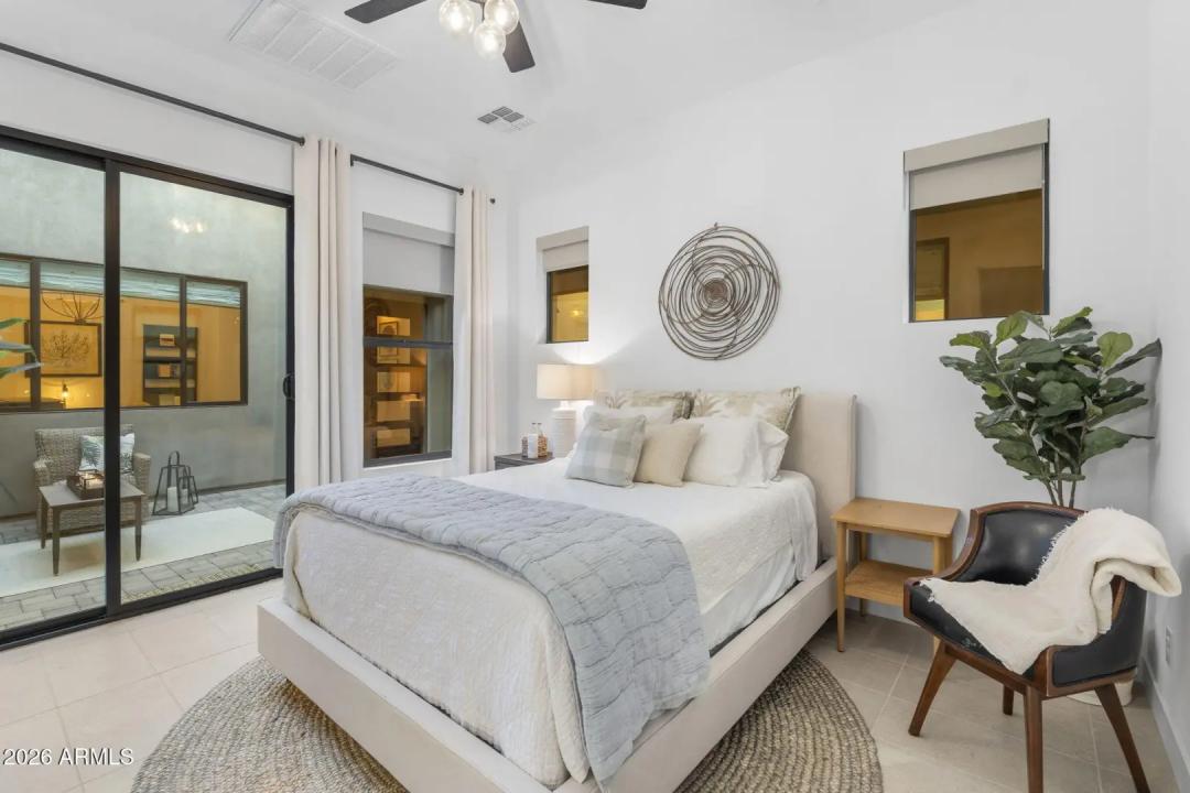 Real Estate Picture 60