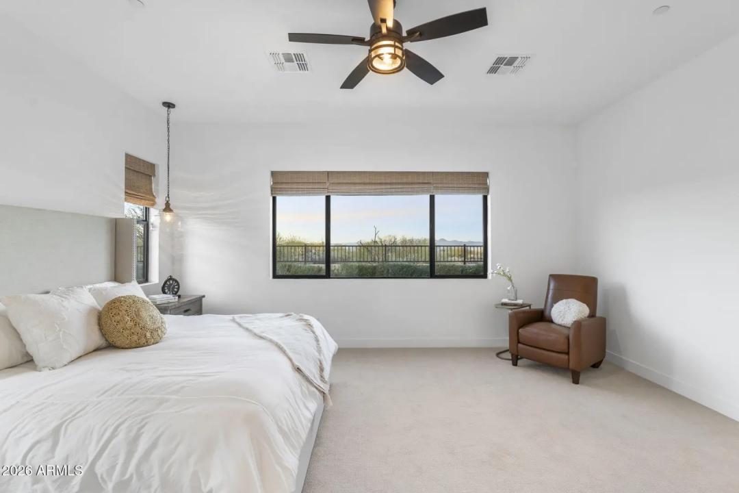 Real Estate Picture 37