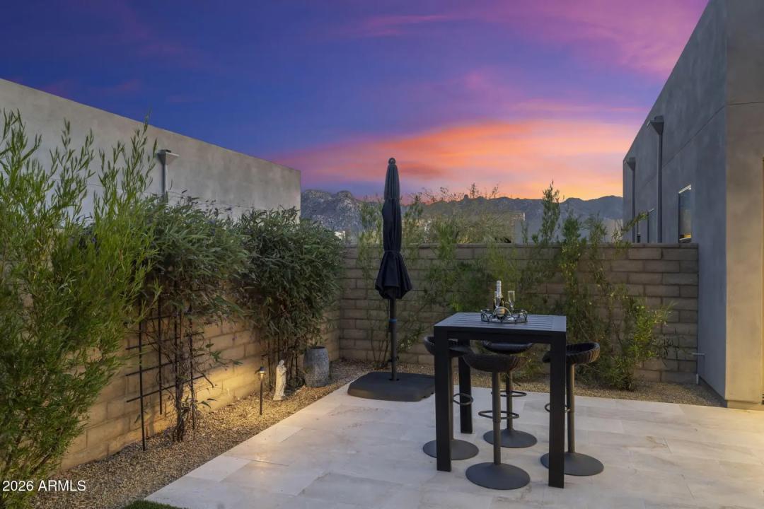 Real Estate Picture 83