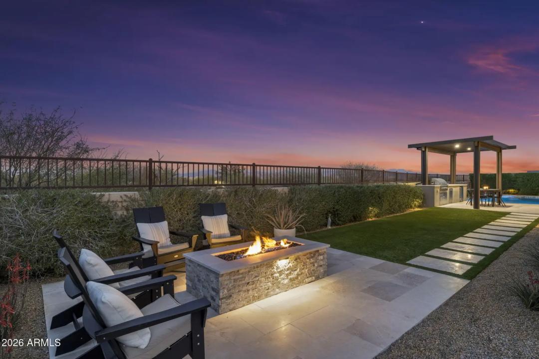 Real Estate Picture 96