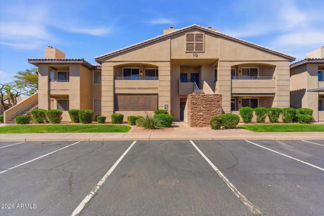 Real Estate Picture 19