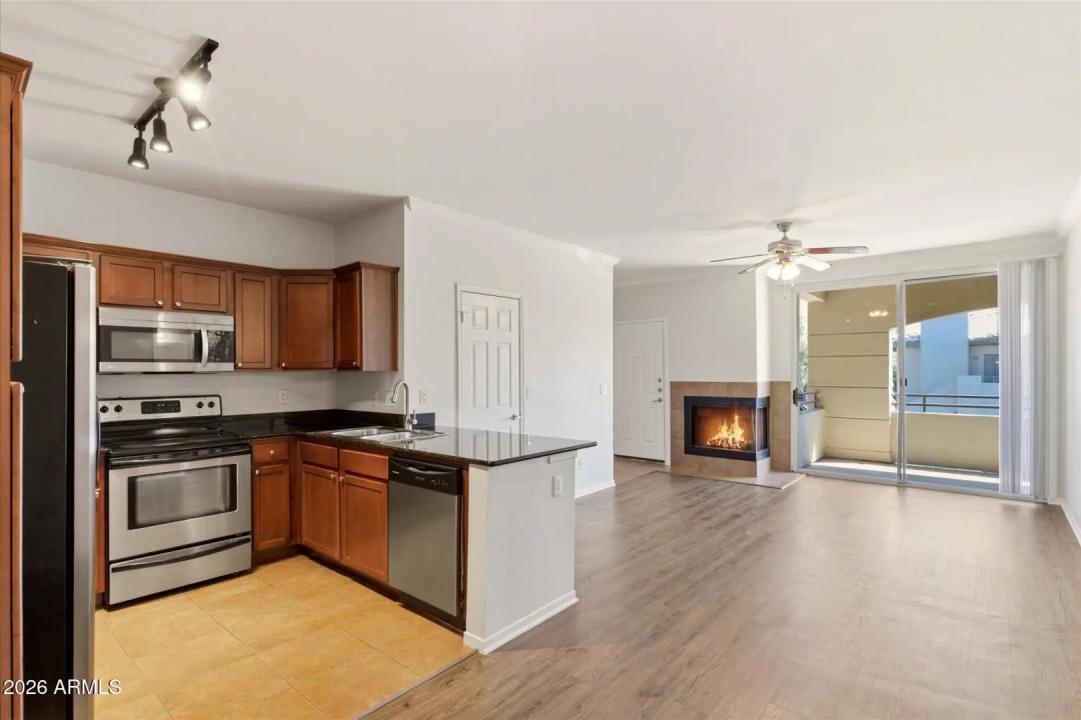 Real Estate Picture 1