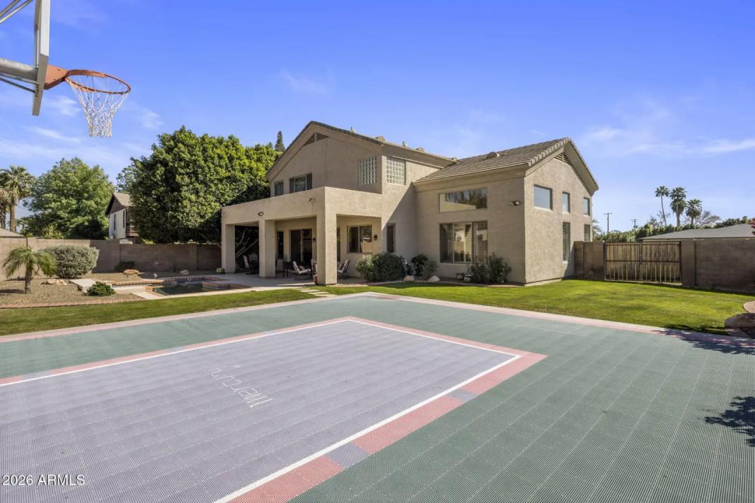 Real Estate Picture 36