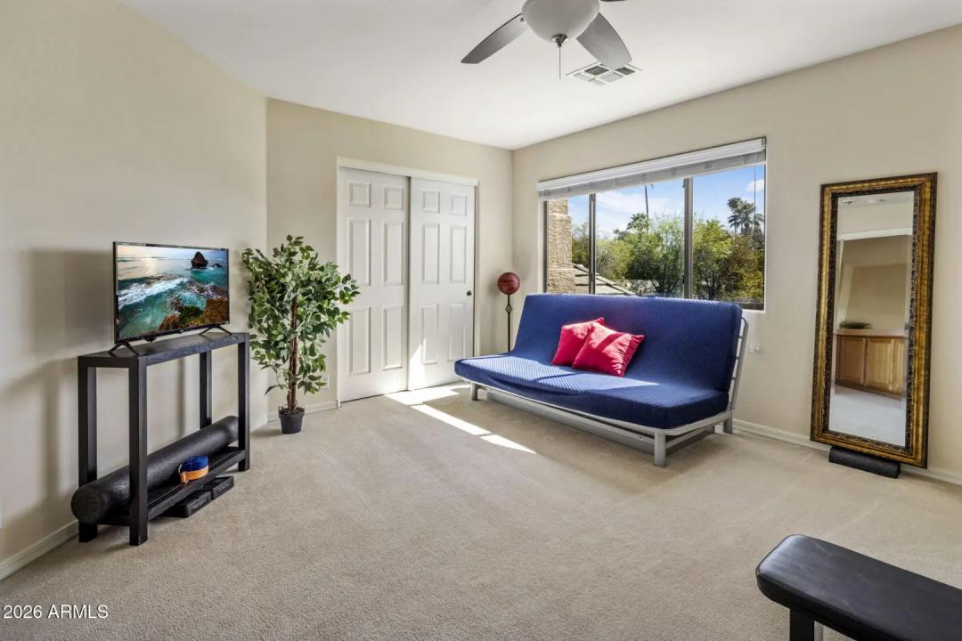 Real Estate Picture 28