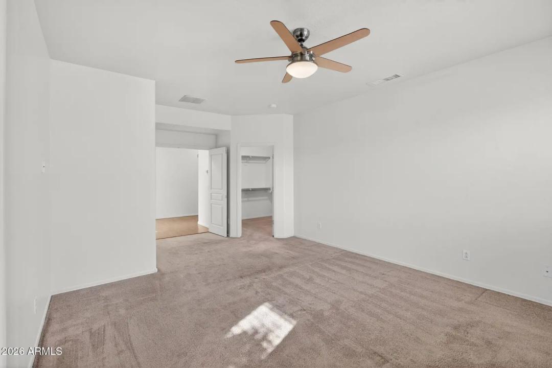 Real Estate Picture 19