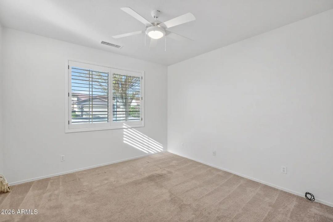 Real Estate Picture 32