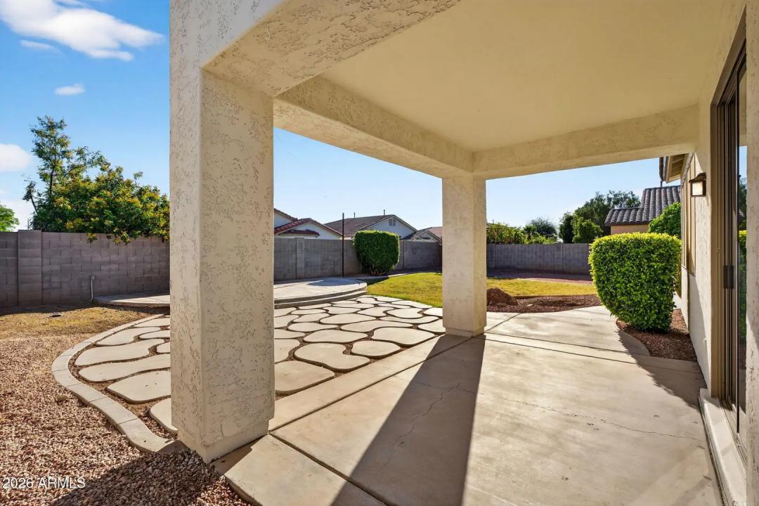 Real Estate Picture 39