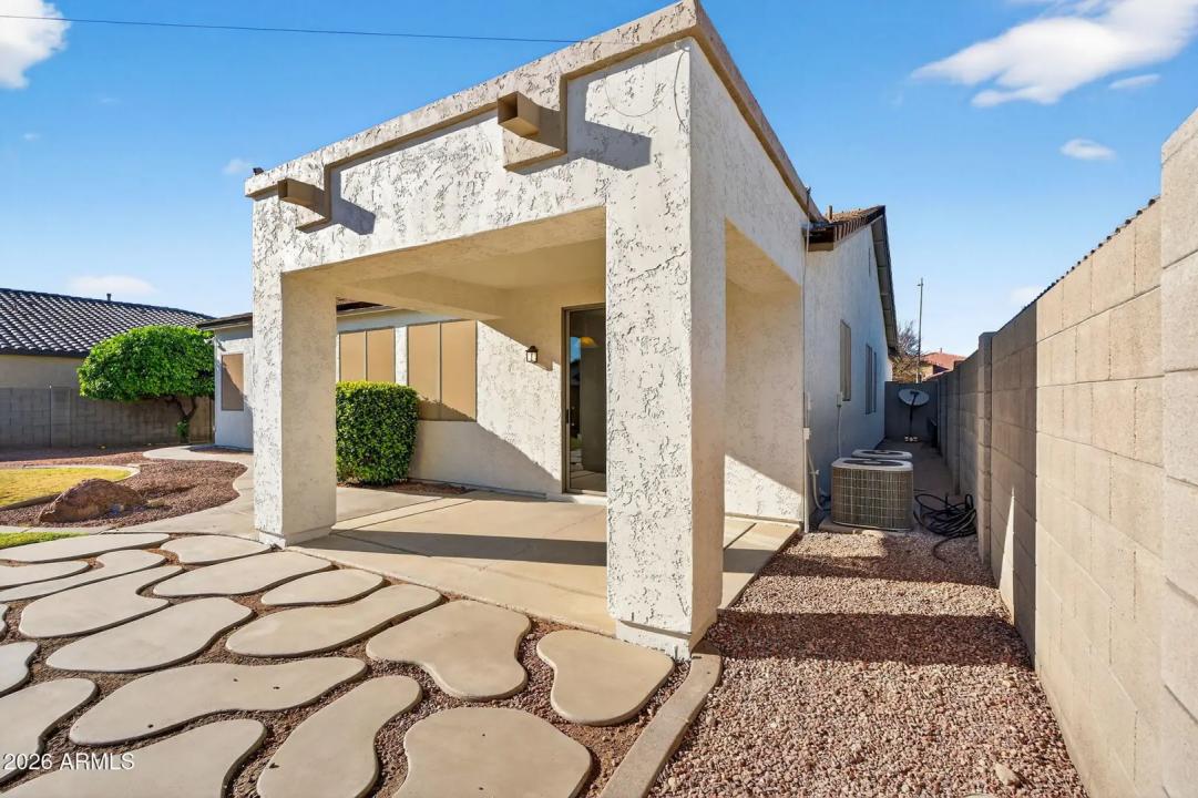 Real Estate Picture 43