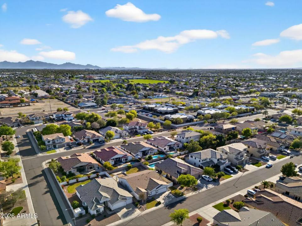 Real Estate Picture 58