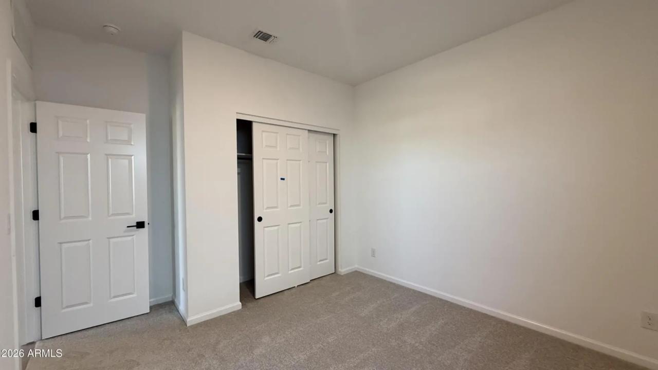 Real Estate Picture 10