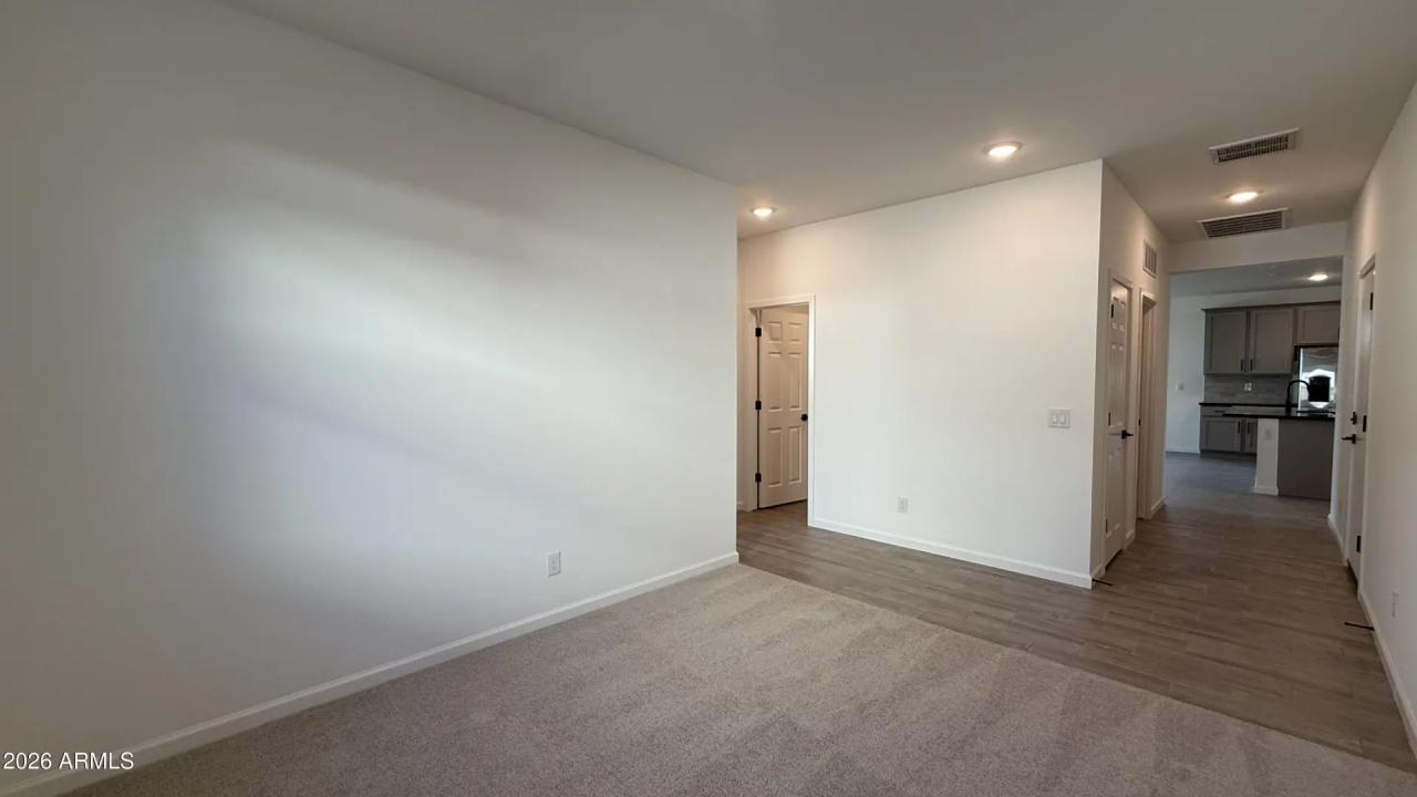 Real Estate Picture 21