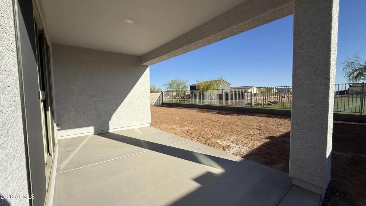 Real Estate Picture 26