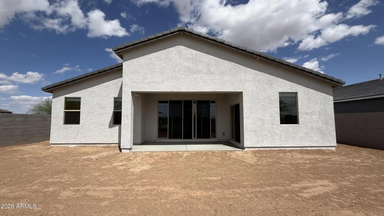 Real Estate Picture 20