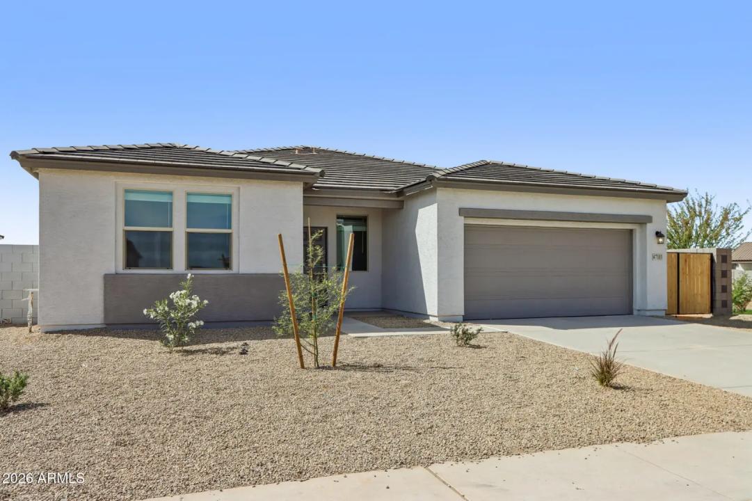Real Estate Picture 4