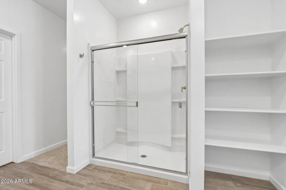 Real Estate Picture 21