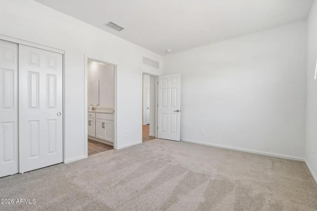 Real Estate Picture 29