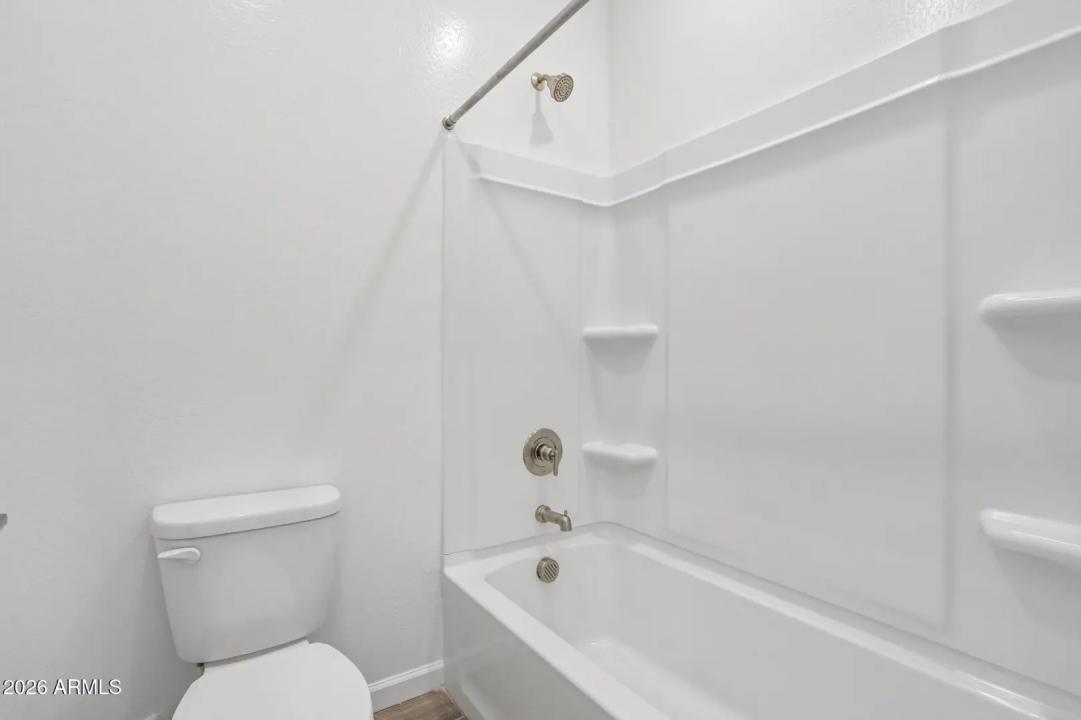 Real Estate Picture 31