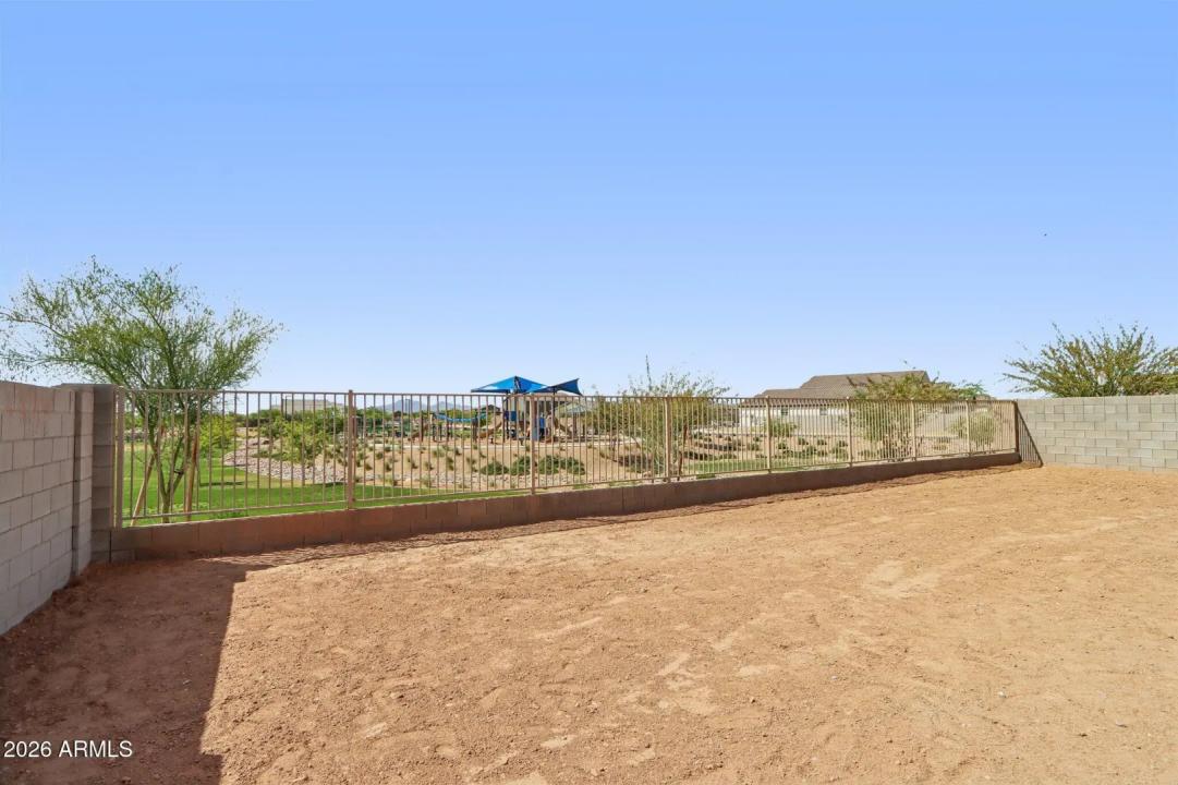 Real Estate Picture 39