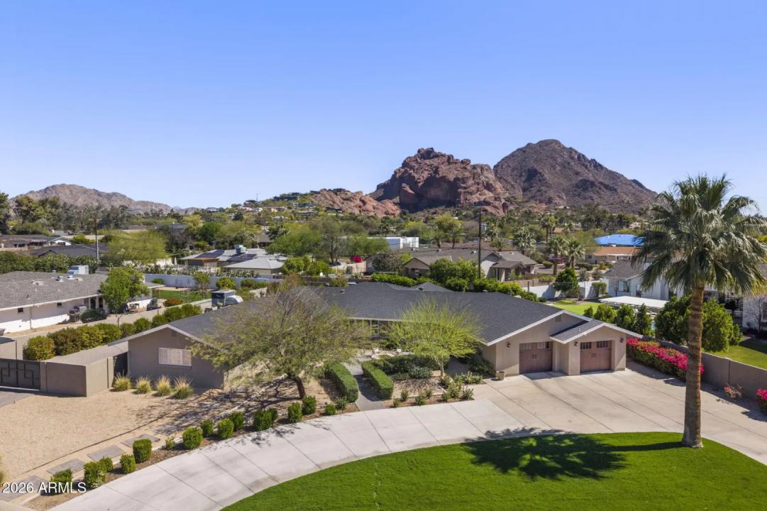 Real Estate Picture 1