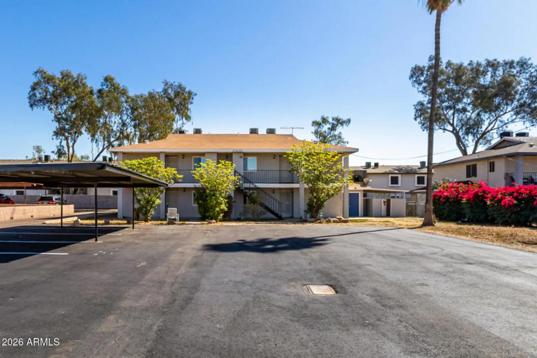 Real Estate Picture 2