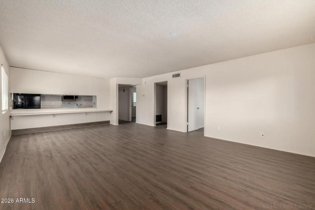 Real Estate Picture 41